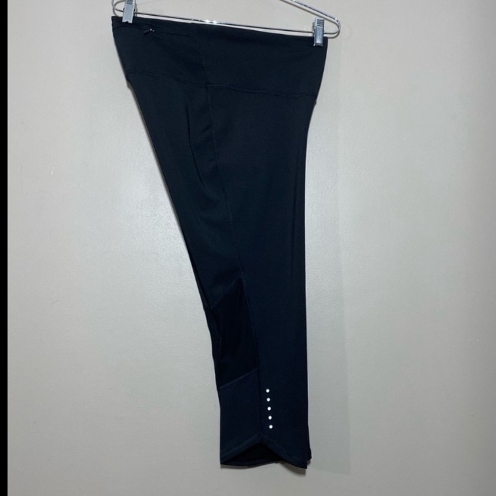 Old navy Capri leggings size Large